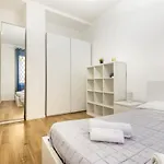 شقة Bright Apartment-linate 10'- Duomo 10 Min ميلان