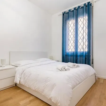 Bright Apartment-linate 10'- Duomo 10 Min Apartament