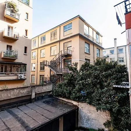Bright Apartment-linate 10'- Duomo 10 Min * ميلان