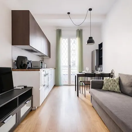 Bright Apartment-linate 10'- Duomo 10 Min Mediolan